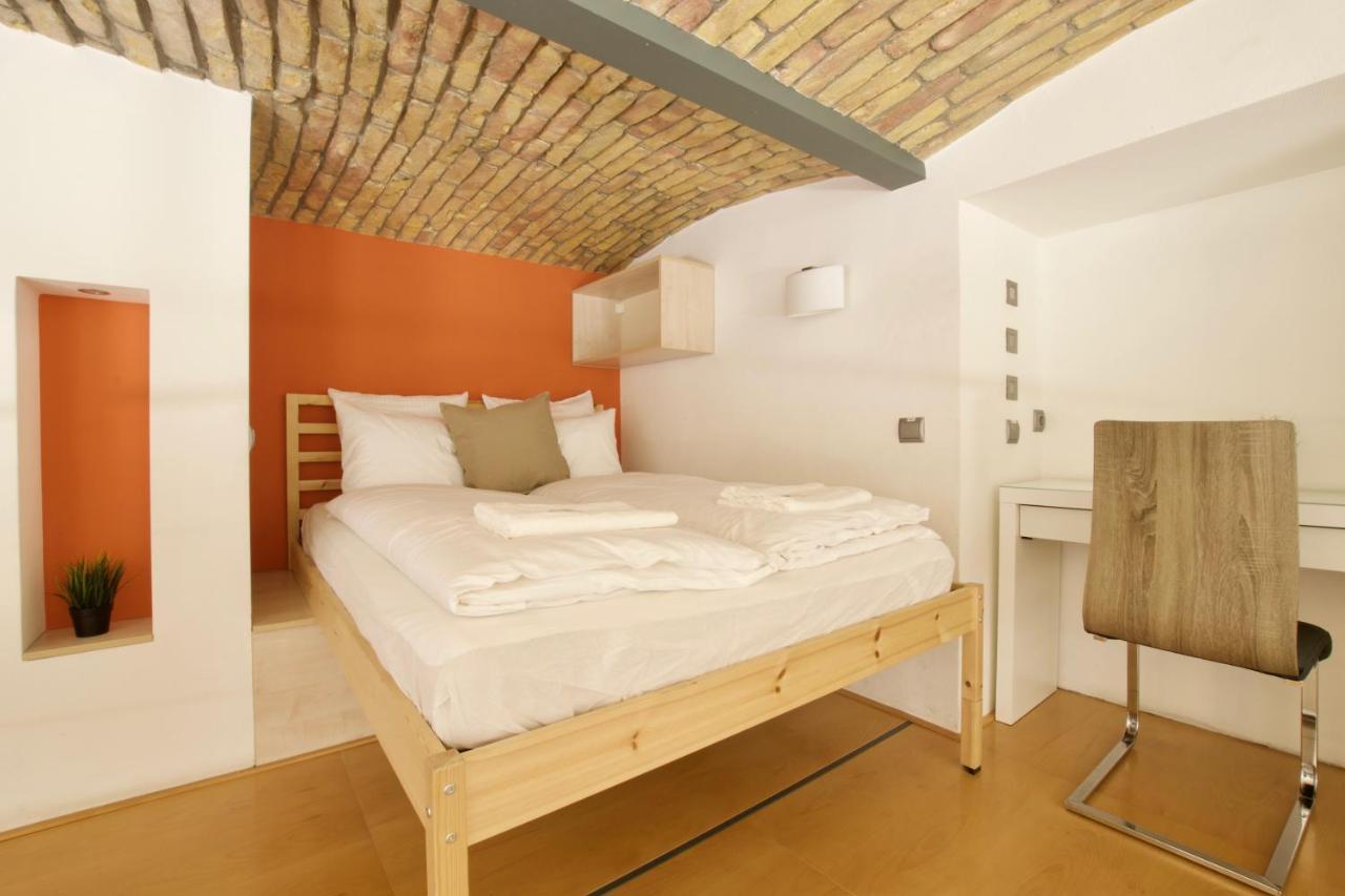 St. King 1 By Hi5 Apartments Budapest Luaran gambar